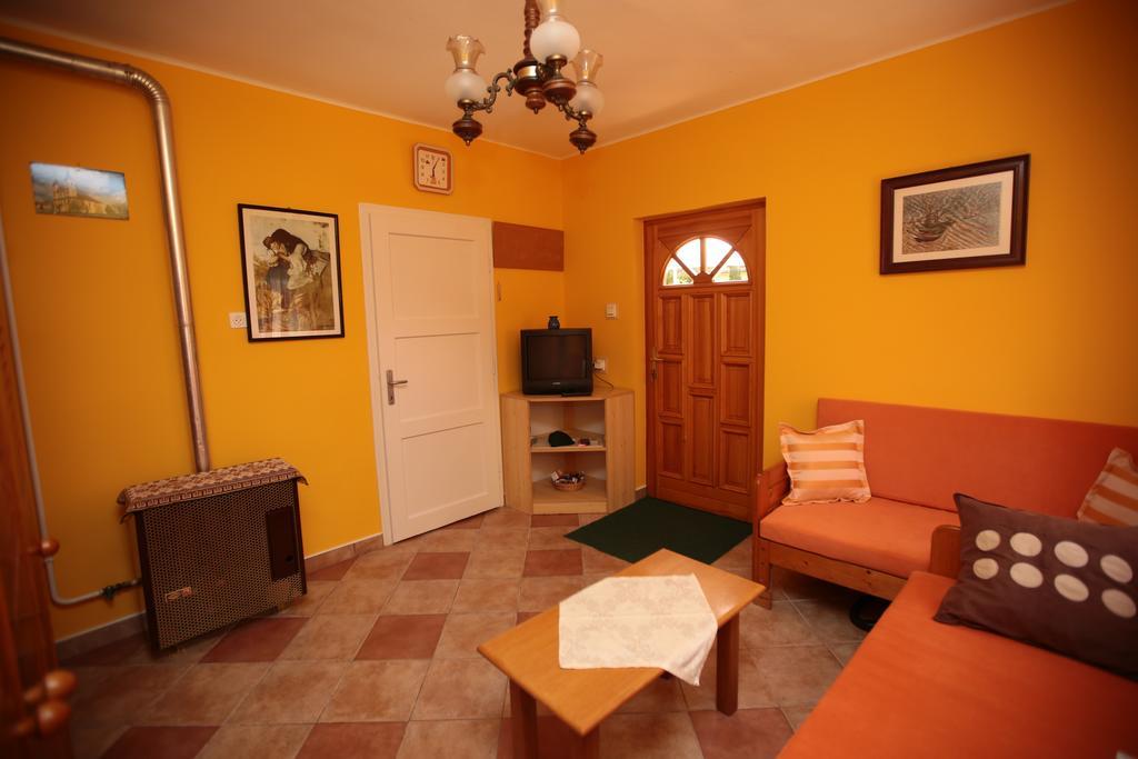 Lonci Apartman Zalakaros Ngoại thất bức ảnh