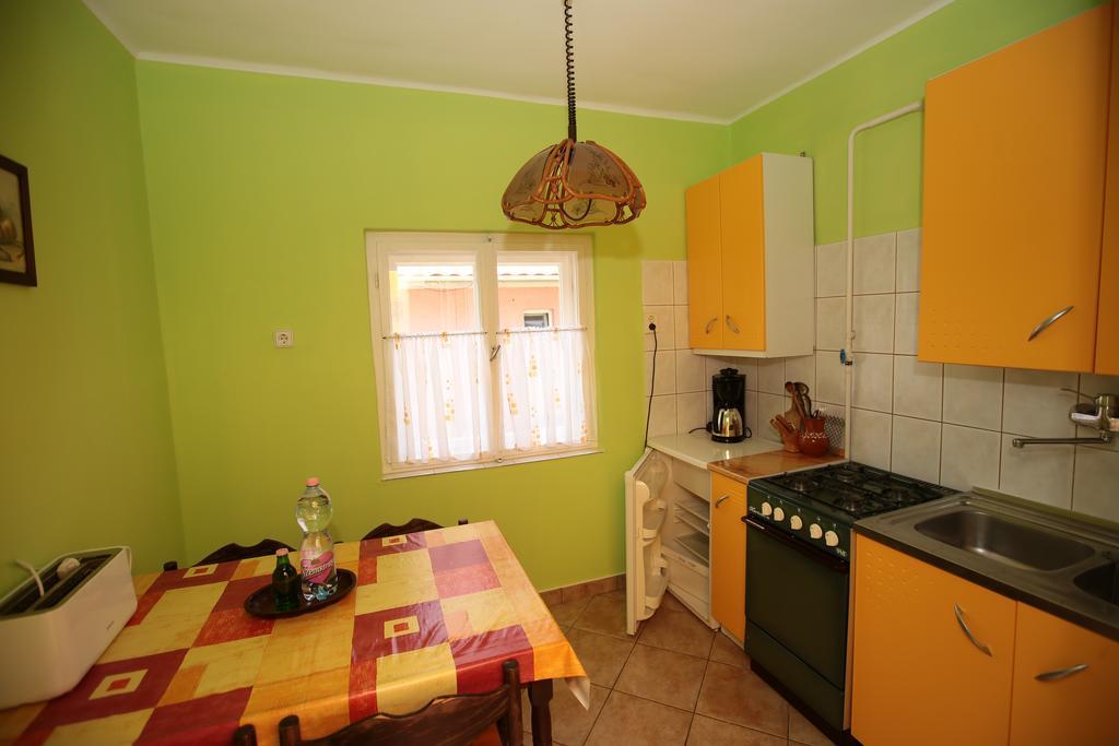 Lonci Apartman Zalakaros Ngoại thất bức ảnh
