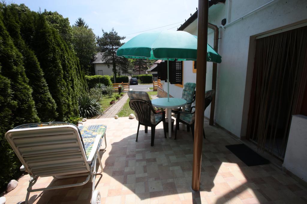 Lonci Apartman Zalakaros Ngoại thất bức ảnh